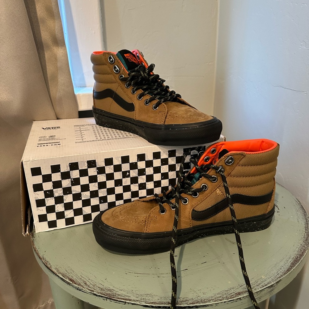 Vans High-Top Sneakers in Brown and Black